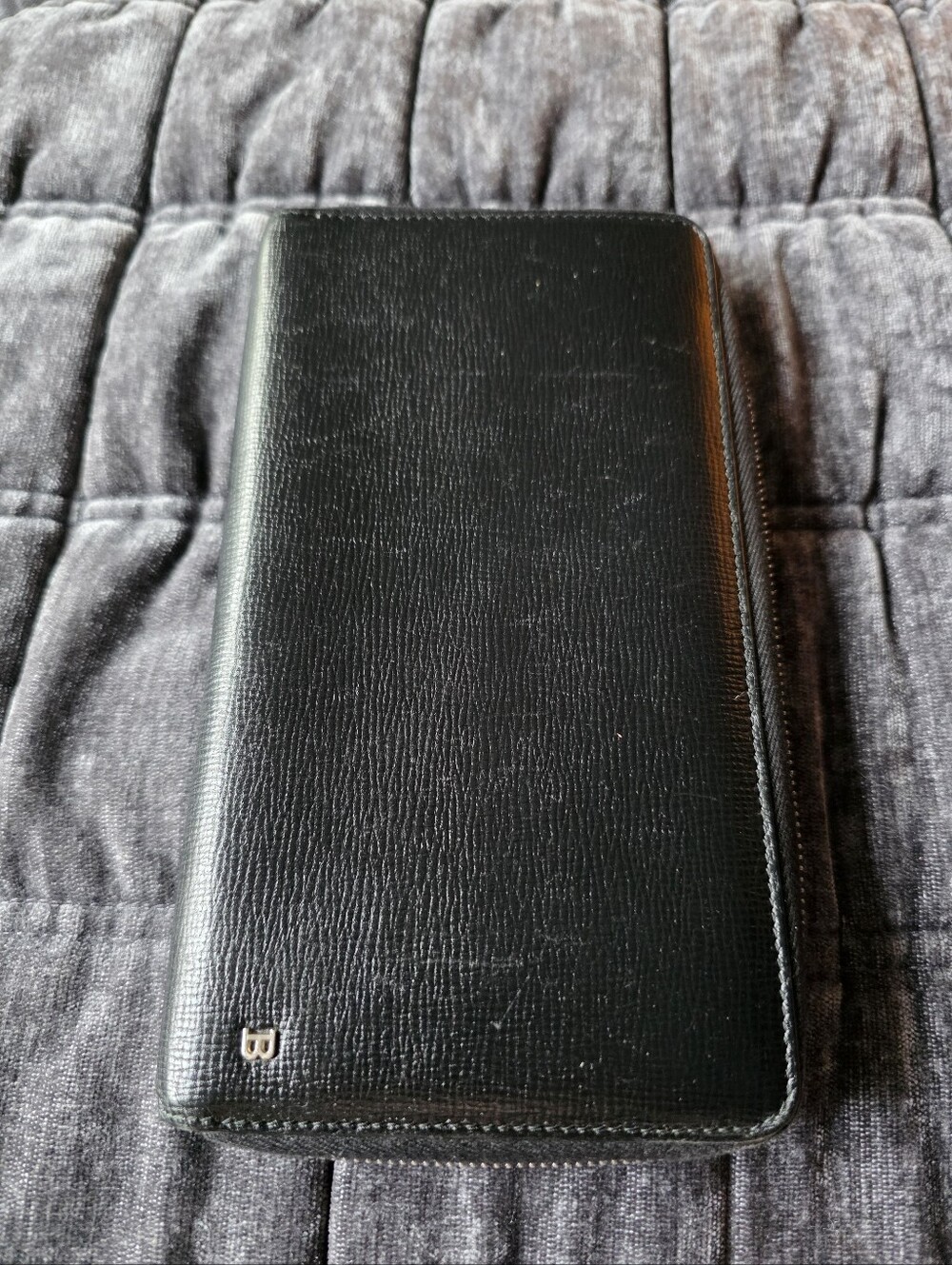 Bally Black Leather Zip-Around Men's Wallet